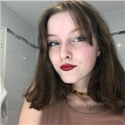 Aide aux devoirs du CP à la seconde. Possibilité de soutien scolaire notamment en anglais, français et histoire géographie